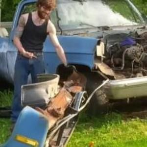 Meet your Posher, Marshall